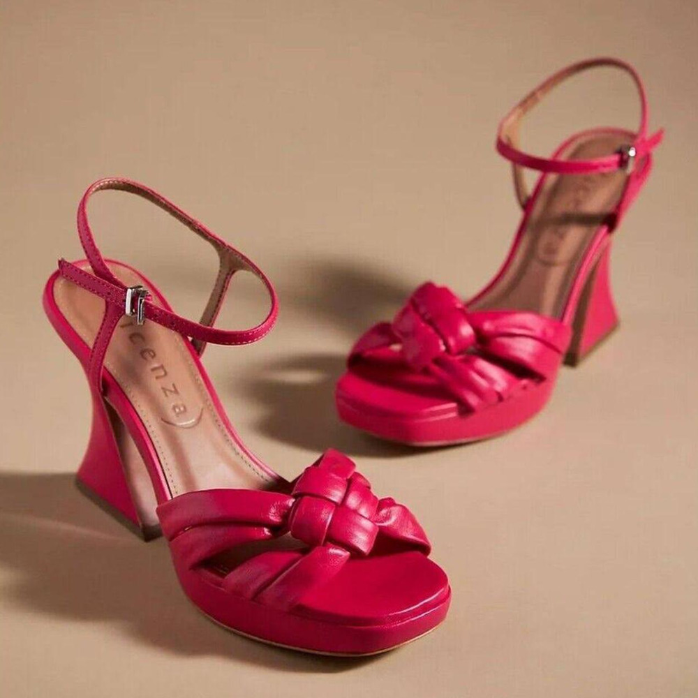 New Vicenza Knotted Pink Platform Heels - 40 EU (9.5 - 10 US)